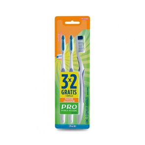 Pro Cepillo Dental Doble Acción Mayor Alcance Medio 3x2 - Oral-b